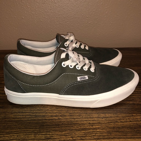 vans era olive green